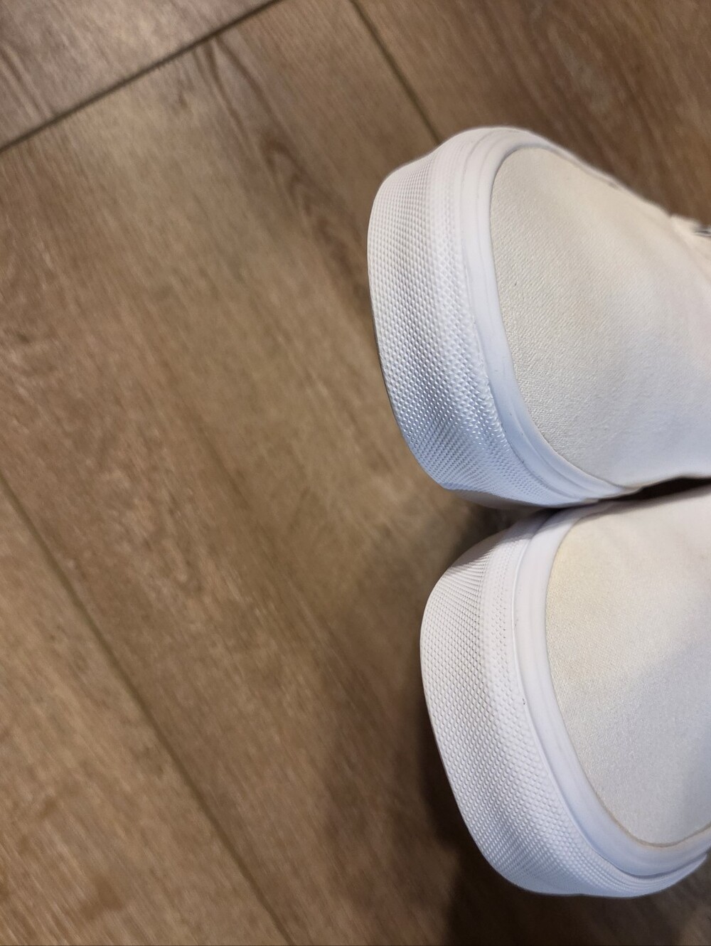 Vans Classic Slip On True White Canvas Sneakers Men 7.5 Women 9 - Picture 6 of 8
